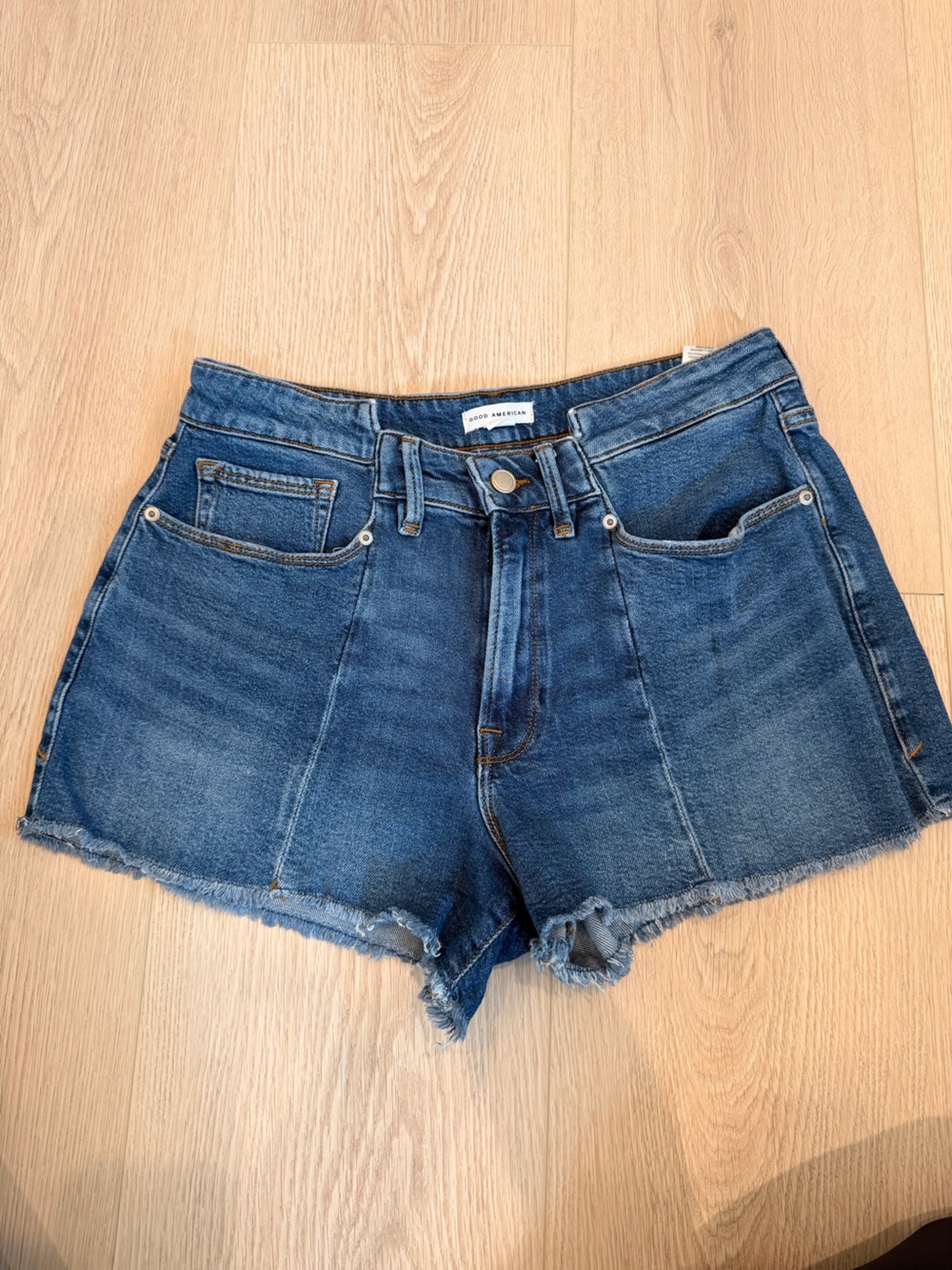 Good American 90’s Shorts Dark Blue Frayed Hem Denim Shorts